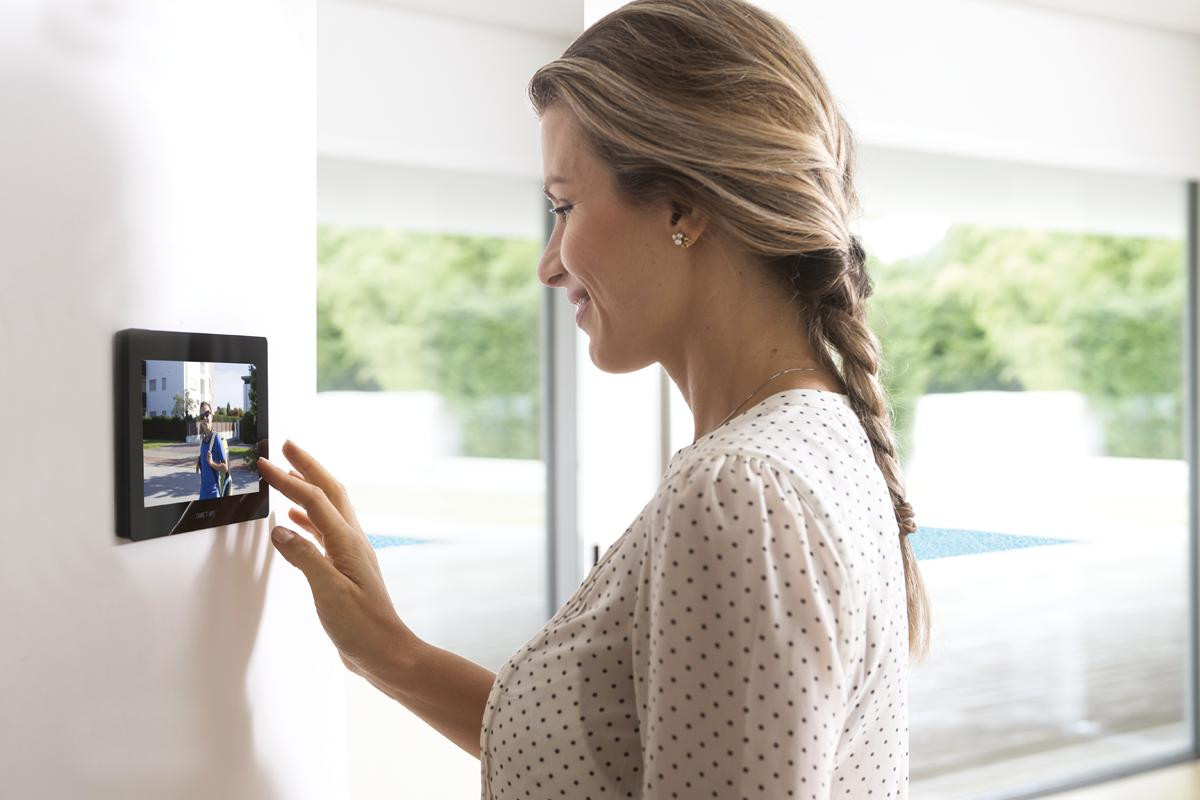 XTS 7IP WH WIFI XTS 7IP WH WIFI